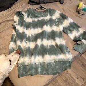 Lightweight Crewneck